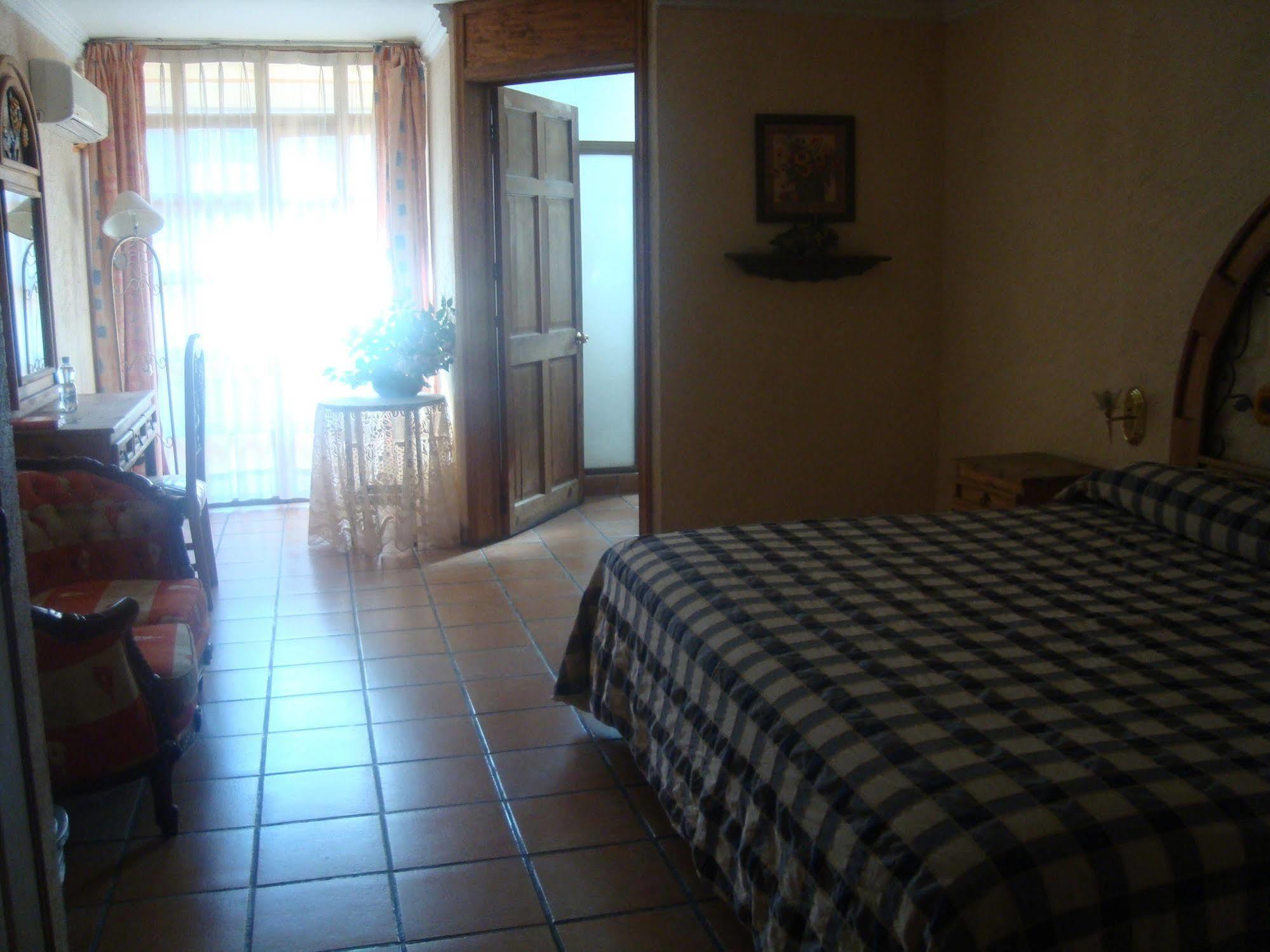 Hotel Villa Manzanares Агуаскалиентес Екстериор снимка